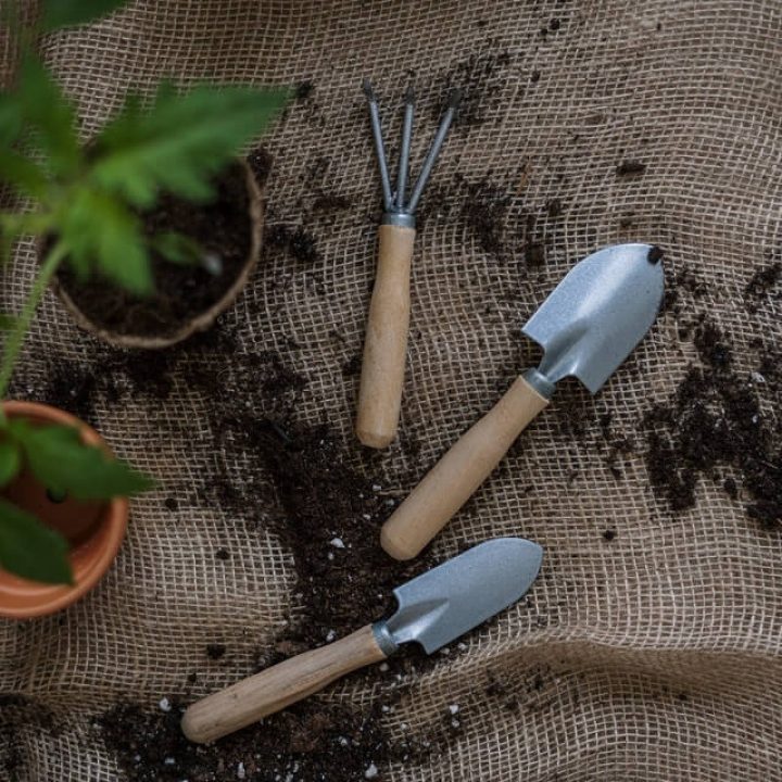 gardening tools gardening tools